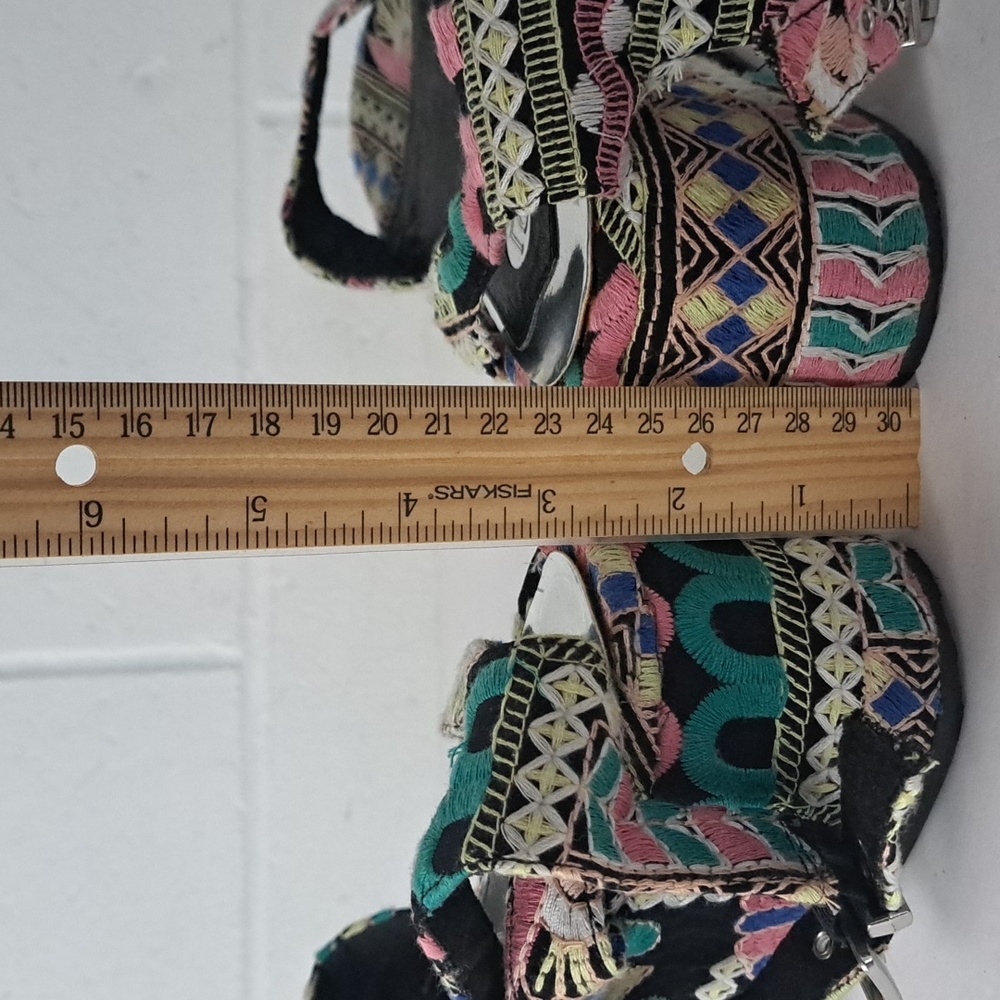 River Island Russia Platform Vibrant Folk Art Embroidered Ankle Strap Sandals 8 - Picture 9 of 14